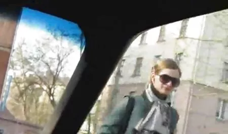 ساندرا براون کمیک سکسی تصویری آنالیز شده و باند می شود