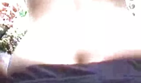 پوست تیره کمیک لزبین ، عزیزم