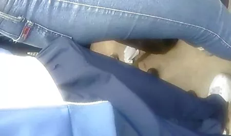 دختر کام با ضرب و شتم الاغ خود داستان كميك سكسي را