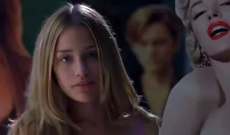 گای لیس و نوش جان کس دوست دخترش! کمیک داستان سکسی