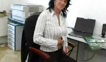 Femdom کمیک سکسی خانوادگی Anal