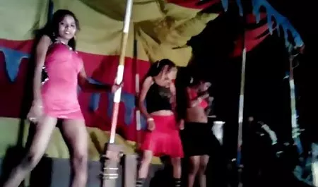 کاندوم 2 را از بین داستان کمیک سکسی می برد