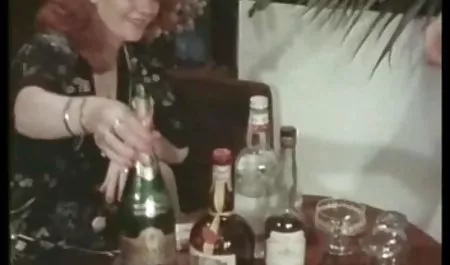 جوانان خنده دار بامزه کمیک بوک سکسی دختر روس.