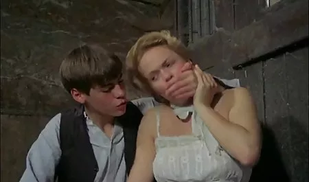 دوست دختر مجله کمیک سکسی آماتور Blowjob