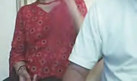 دختر سیاه و سفید زیبا با جوانان بزرگ کمیک پورن فارسی assfucked می شود