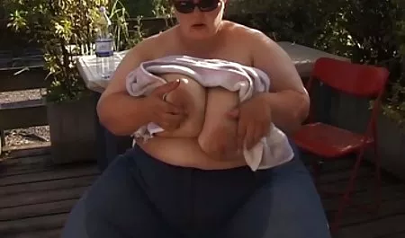 آمریکایی در ساق های تنگ کمیک استریپ سکسی نقره ای