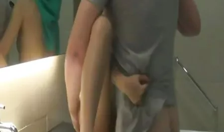 Krystal سرقت Fishnets کمیک سکسی ولما سیاه