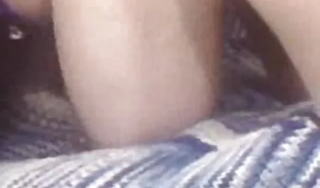 همسر در زنجیر گردن و شوهر کمیک ترجمه شده سکسی با او شوخی می کنند