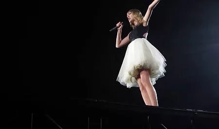 خروس سیاه ATM بلوغ سیاه و کمیک لزبین سفید