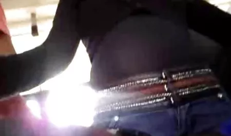 مادربزرگ سرگرم کننده ماشین کمیک لزبین