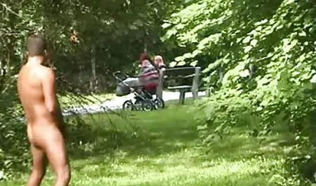 بالغ چاق می شود بیدمشکش لیس کمیک های سکسی می خورد