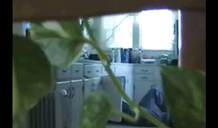 گره خورده Asians مودار ساخته مجله کمیک سکسی شده به ارگاسم