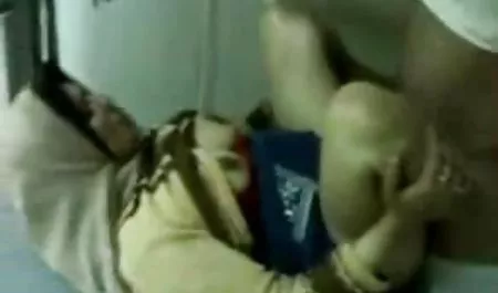 استخوان داستان سکسی تصویری دنباله دار ران شدید