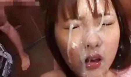 28. دانیل طوفانی كميك سكسي فارسي