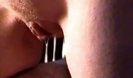 دختر کمیک فارسی سکسی بریتانیایی عاشق عمیق شدن است